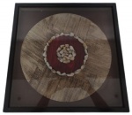 Quadro decorativo, confeccionado com apliques de pedras brasileiras, Medidas: 43 x 43 cm.