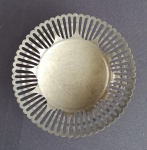Salva com pé em metal 16 cm com desgastes