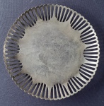 Salva em metal 18 cm com desgastes