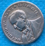 Moeda 50 Centavos 1944 sem sigla reverso inclinado direita Soberba