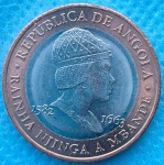 Moeda Angola 2011 Bimetal Flor de Cunho Comemorativa 1582 à 1663 81 Anos da Rainha Njinga A. Mbande 20 Kwanzas
