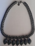 Colar de pedras Antigo