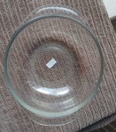 Tigela marca Pyrex 022 - 16 diâmetro e 7cm altura aprox. - marcas tempo ver fotos sem garantia