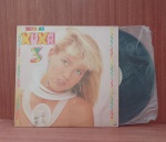 Disco de Vinil com marcas do tempo.