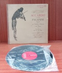 Disco de Vinil com marcas do tempo.