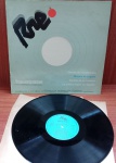 Disco de Vinil com marcas do tempo.