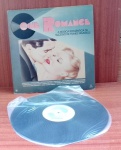 Disco de Vinil com marcas do tempo.