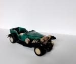 Carrinho de Coleção em Metal Faltando peça modelo Chrysler, Mede in china  Para Restauração.