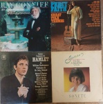 Kit disco vinil antigo com desgastes do tempo
