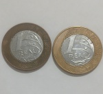 Kit 2 Moedas 1 Real 2002 Ano Raro