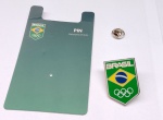 Guardados de coleção Pin Brasil com Marcas do tempo.