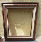Moldura antiga usada 73 cm x 60 cm Med. Interno