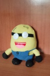 Boneco urso Representando Minios com Marcas do tempo com 30cm.