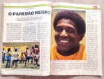 Revista Antiga de coleção de Época com Marcas do tempo / Revista recuperada em Grampeamento, detalhes em Páginas faltando e desfolhação, Guardado de armário.