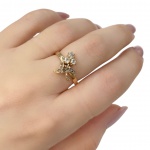 Anel antigo em Ouro Rose 18kt Com aproximadamente 0,30Ct de Brilhantes - Peso:2,90Gr - Medida:15