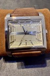 ARMANI - Relógio Quartz, Funcionando, Medindo:36x43mm