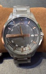 ARMANI - Relógio Quartz, Todo em aço, Medida:46mm - Excelente estado