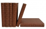 Coleção de seis exemplares de livros, obras de escritores vencedores do PREMIO NOBEL DA LITERATURA entre eles GABRIELA MISTRAL, ALFRED NOBEL, THEODOR MOMMSEN e vários outros. Edição em capa dura, anos 60 e 70, idioma português, paginas amareladas pelo tempo. Mede 23 x 17cm.