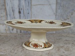 Prato para bolo ou doceira de PÉ ALTO , INGLES - marca Wood 's Ivory Ware  . Altura 25,5 cm  de diâmetro e 9 cm de altura.