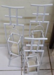 Tres LUMINÁRIAS DE FERRO PINTADAS NO TOM BRANCO , no estilo oriental para decoração de ambientes .Duas com 70 cm de altura e uma com 57 cm .