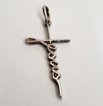 Pingente produzido emn prata de lei, escrito Jesus, maior comprimento:4,2cm.