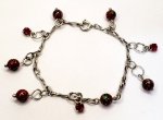 Pulseira produzida em prata de lei, com ornamentação  de cloisonne, comprimento aberto:17,5cm.