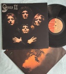 LP QUEEN II CAPA DUPLA C/ ENCARTE // CAPA CONFORME FOTOS // DISCO EM MUITO BOM ESTADO // PODE CONTER RISCOS QUE CAUSAM CHIADOS, RUÍDOS OU PULOS