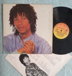 LP DJAVAN C/ ENCARTE // CAPA CONFORME FOTOS // DISCO EM MUITO BOM ESTADO // PODE CONTER RISCOS QUE CAUSAM CHIADOS, RUÍDOS OU PULOS
