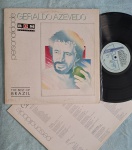 LP GERALDO AZEVEDO - PERSONALIDADE C/ ENCARTE // CAPA CONFORME FOTOS // DISCO EM MUITO BOM ESTADO // PODE CONTER RISCOS QUE CAUSAM CHIADOS, RUÍDOS OU PULOS