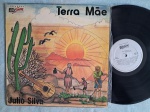 LP JULIO SILVA - TERRA MÃE // CAPA CONFORME FOTOS // DISCO EM MUITO BOM ESTADO // PODE CONTER RISCOS QUE CAUSAM CHIADOS, RUÍDOS OU PULOS