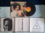 LP ZÉ RAMALHO - A PELEJA DO DIABO COM O DONO DO CÉU CAPA DUPLA C/ ENCARTE // CAPA CONFORME FOTOS // DISCO EM MUITO BOM ESTADO // PODE CONTER RISCOS QUE CAUSAM CHIADOS, RUÍDOS OU PULOS