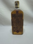 Garrafa lacrada do whisky Ballantines, 1 litro. Por conta do produto está lacrado, não nos responsabilizamos pela integridade do conteudo.