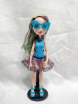 Boneca Ever After High Madeline Hatter - Mattel, perfeito estado. Medindo 29cm de altura.