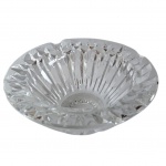 Cinzeiro em cristal lapidado, Diam. 15, Alt. 6 cm.
