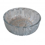 Bowl em cristal europeu lapidado com pequenos bicados na borda,