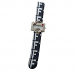 Relógio feminino Boss com pulseira dita Fendi, sem a presilha,  funcionando.