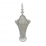Compoteira em cristal tcheco ricamente lapidada com bordas serrilhadas, pega em camadas, Alt. 45, Diam. 17 cm.