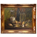 ETTORE FEDERIGHI (Muzambinho, MG, 1909 - SP, 1979) - Natureza Morta - Cebolas e Garrafas. Óleo s/ tela. Ass e datado 1946, cid. 38 x 46 cm (MI). 50 x 57 cm (ME). Moldura faltando alguns pedaços. Pintor brasileiro, Sobre seu estilo, é possível dizer que prezava muito pelas proporções, apreciando técnicas de quadricular o papel e estabelecendo simetrias, como que se estivesse ampliando uma fotografia. Esse conjunto de características foi o que o destacou dos demais artistas, trazendo originalidade e diferença à sua obra. Dentre seus gostos, apreciava retratar prédios, placas, painéis, letreiros, sendo assim convidado para decorar a Igreja de Paraisópolis em Minas Gerais, quando tinha apenas 15 anos de idade.