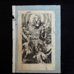 Antiga gravura representando Cena Bíblica com apóstolos, santos, santas e anjos, encimada por Deus pai, Deus Filho e o Espírito Santo. Pequenos danos causados por traças. Séc. XVIII.