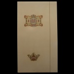 DINUCCI, Salvatore  Adorno de porta ou parede. Desenho decorativo sobre pátina bege utilizando elementos naturais e representativos, em dourado antigo. São Paulo. Anos 1950. 203 x 104 cm.