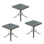 Conjunto de 3 mesas para jardim. Pés arqueados de ferro. 50 x 44 x 44 cm. Sinais de uso e do tempo.
