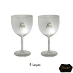 ARISTOCRACIA BRASILEIRA. BACCARAT  Raríssimo conjunto de seis cálices em cristal francês, Pertencente ao Serviço do CAPITÃO JOAQUIM CÂNDIDO GUILLOBEL (Lisboa, Portugal, 1787  Rio de Janeiro, 1859). Bojos globulares, gravados e ornados a ouro com monogramas à frente e bordas superiores. Hastes lisas e retas, apoiadas em pés circulares.16 cm. Desenhista, aquarelista, arquiteto, topógrafo, cartógrafo. Apesar da importância histórica no campo da topografia e arquitetura, sua principal contribuição às artes do Brasil se observa nos seus desenhos de cenas cotidianas da sociedade e dos costumes do Rio de Janeiro no século XIX.  Além da carreira militar e das atividades de desenhista, topógrafo e arquiteto, de destacado valor histórico para as artes e cultura brasileiras, é referência na arte brasileira por ter sido autor dos primeiros desenhos de cartas de brasão feitos no Brasil.https://enciclopedia.itaucultural.org.br/pessoas/9919-joaquim-candido-guillobel