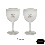 ARISTOCRACIA BRASILEIRA. BACCARAT  Raríssimo conjunto de seis cálices em cristal francês, Pertencente ao Serviço do CAPITÃO JOAQUIM CÂNDIDO GUILLOBEL (Lisboa, Portugal, 1787  Rio de Janeiro, 1859). Bojos globulares, gravados e ornados a ouro com monogramas à frente e bordas superiores. Hastes lisas e retas, apoiadas em pés circulares. 12 cm. Desenhista, aquarelista, arquiteto, topógrafo, cartógrafo. Apesar da importância histórica no campo da topografia e arquitetura, sua principal contribuição às artes do Brasil se observa nos seus desenhos de cenas cotidianas da sociedade e dos costumes do Rio de Janeiro no século XIX.  Além da carreira militar e das atividades de desenhista, topógrafo e arquiteto, de destacado valor histórico para as artes e cultura brasileiras, é referência na arte brasileira por ter sido autor dos primeiros desenhos de cartas de brasão feitos no Brasil.https://enciclopedia.itaucultural.org.br/pessoas/9919-joaquim-candido-guillobel