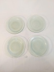 JOGO COM 4 PRATOS PARA SOBREMESA EM VIDRO NA COR VERDE.MEDIDA: 18,5 CM D