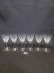 JOGO COM 6 TAÇAS PARA APERITIVO EM CRISTAL COM LAPIDAÇÃO LOSANGO.MEDIDA:  4,5 CM D X 10,5 CM DE ALTURA
