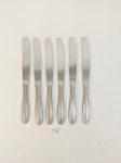 CONJUNTO COM 6 FACAS DE MESA EM AÇO  INOX DECORAÇÃO DE FLOR .MEDIDA: 23,5 CM DE COMPRIMENTO