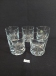 5 COPOS PARA APERITIVO EM VIDRO TRANSLÚCIDO MODELO AMASSADILHO . MEDIDA 6 CM D X 7 CM DE ALTURA