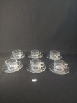 JOGO COM 6 XÍCARAS DE CAFÉ ARCOROC FRANCE EM VIDRO TRABALHADO. MEDIDA: 6 CM D X 4 CM DE ALTURA, PIRES 11 CM D