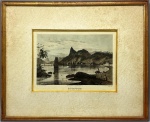 QUADRO - Johann Moritz Rugendas (1802-1858) - BOTAFOGO - Reprodução aquarelada da litografia que retrata a praia de Botafogo, no Rio de Janeiro, no início do século XIX. Uma de suas obras mais conhecidas é um desenho de 1823 que mostra a praia de Botafogo, atualmente disponível na Coleção Brasiliana Itaú. Envidraçada e emoldura. Med. 44x36 cm. Marcas do tempo.