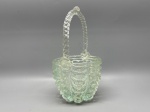 DEMI CRISTAL - Cesto /centro de mesa em demi cristal, decorado com relevo. Med. 16x14 cm.